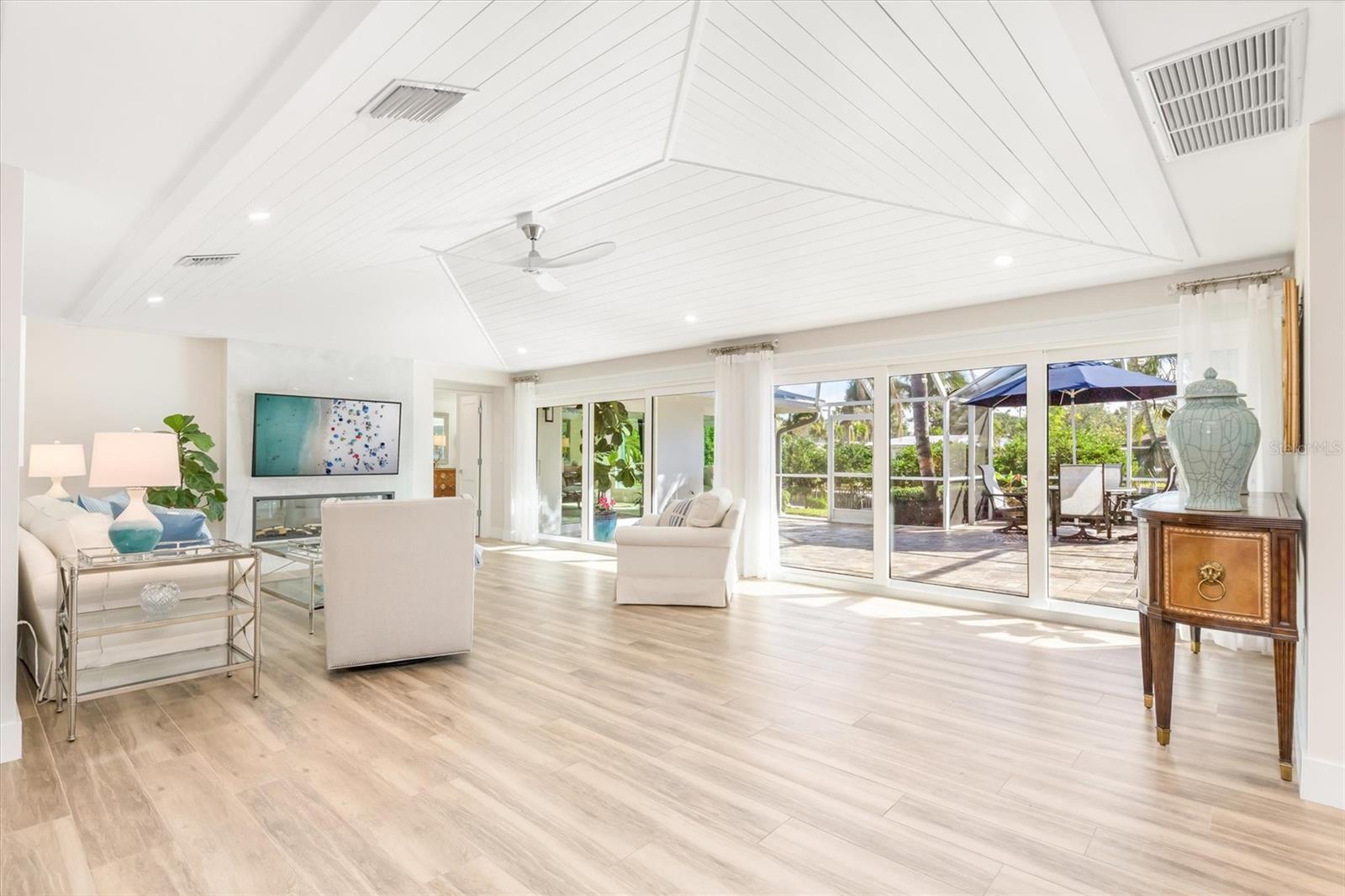 BAY VIEW ACRES - Residential