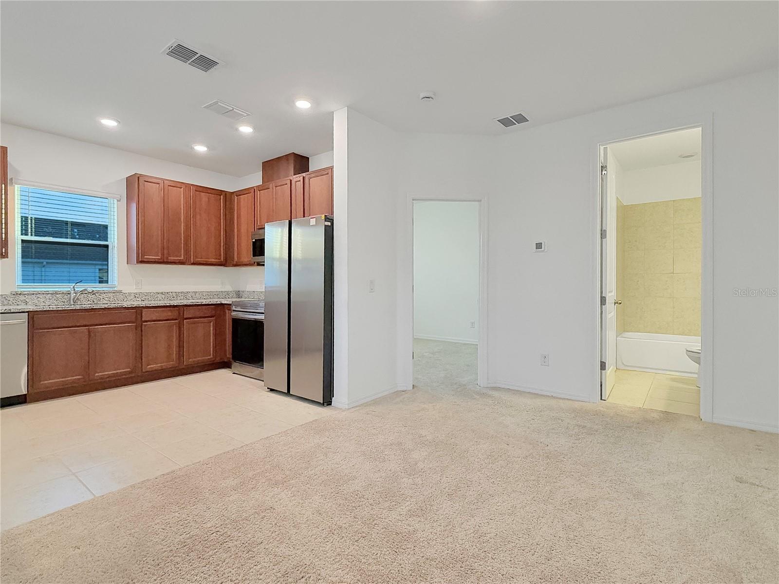 WESLYN PARK PH 2 - Residential Lease