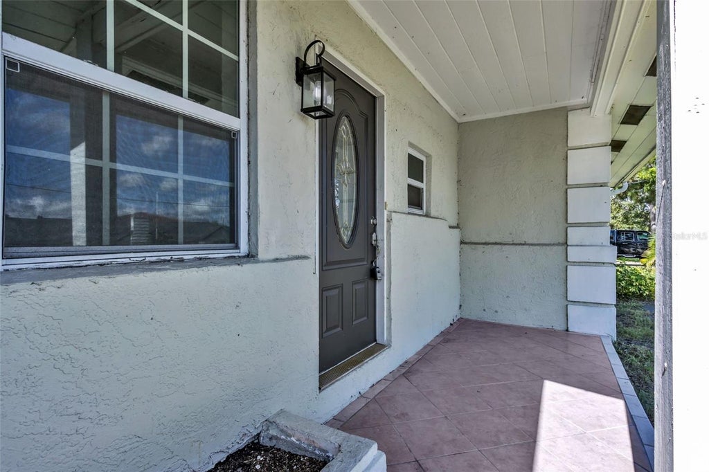 Photo of 246 Magellan Drive, Sarasota, FL 34243 (MLS # A4706012)