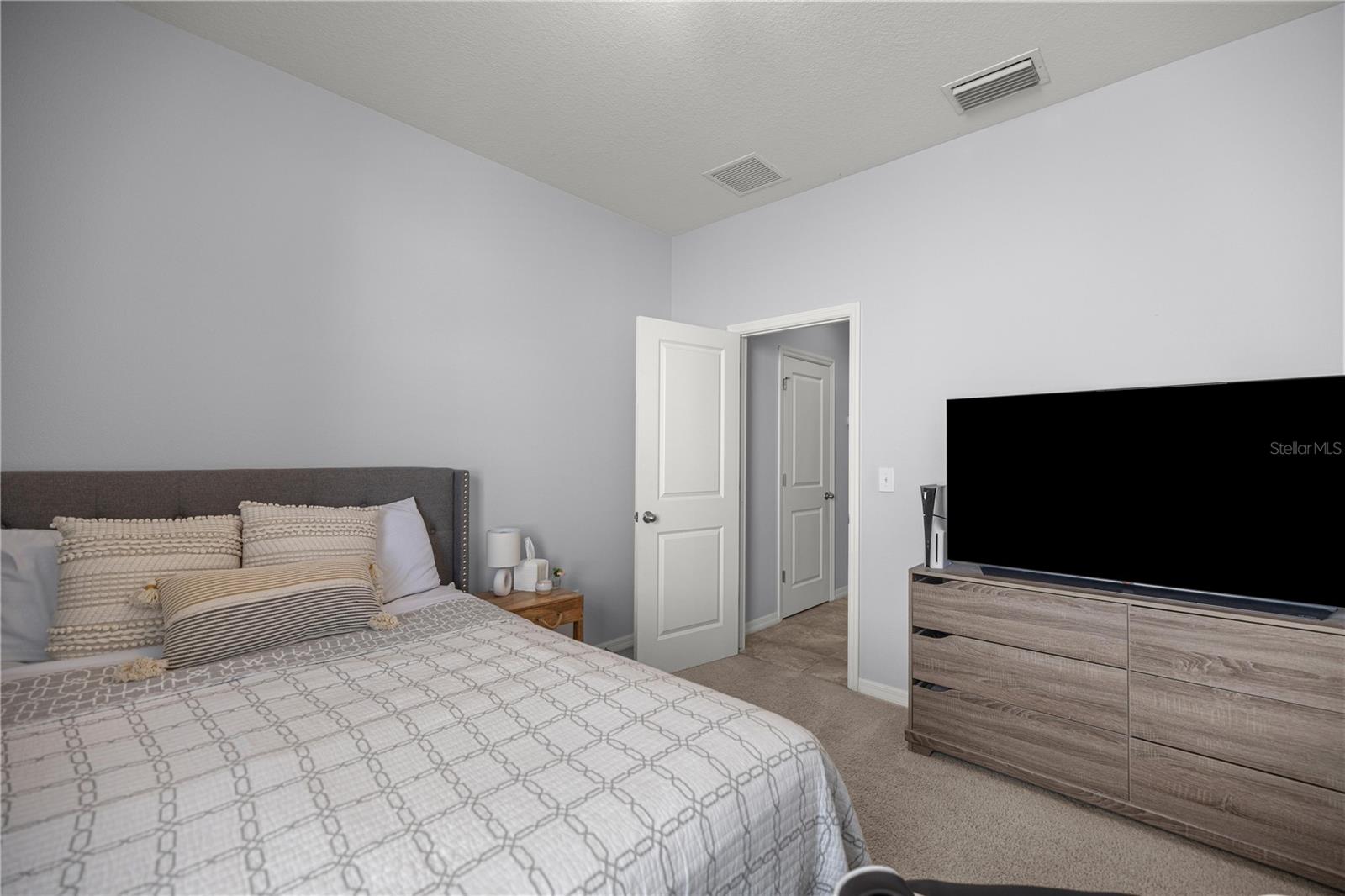 MEADOWS/HEATH BROOK PH 2 - Residential