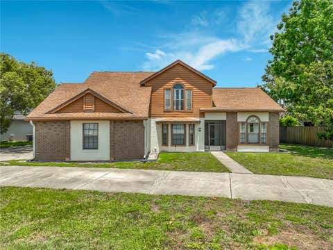 Photo of 2205 Fairmont Circle, Orlando, FL 32837 (MLS # O6410006)