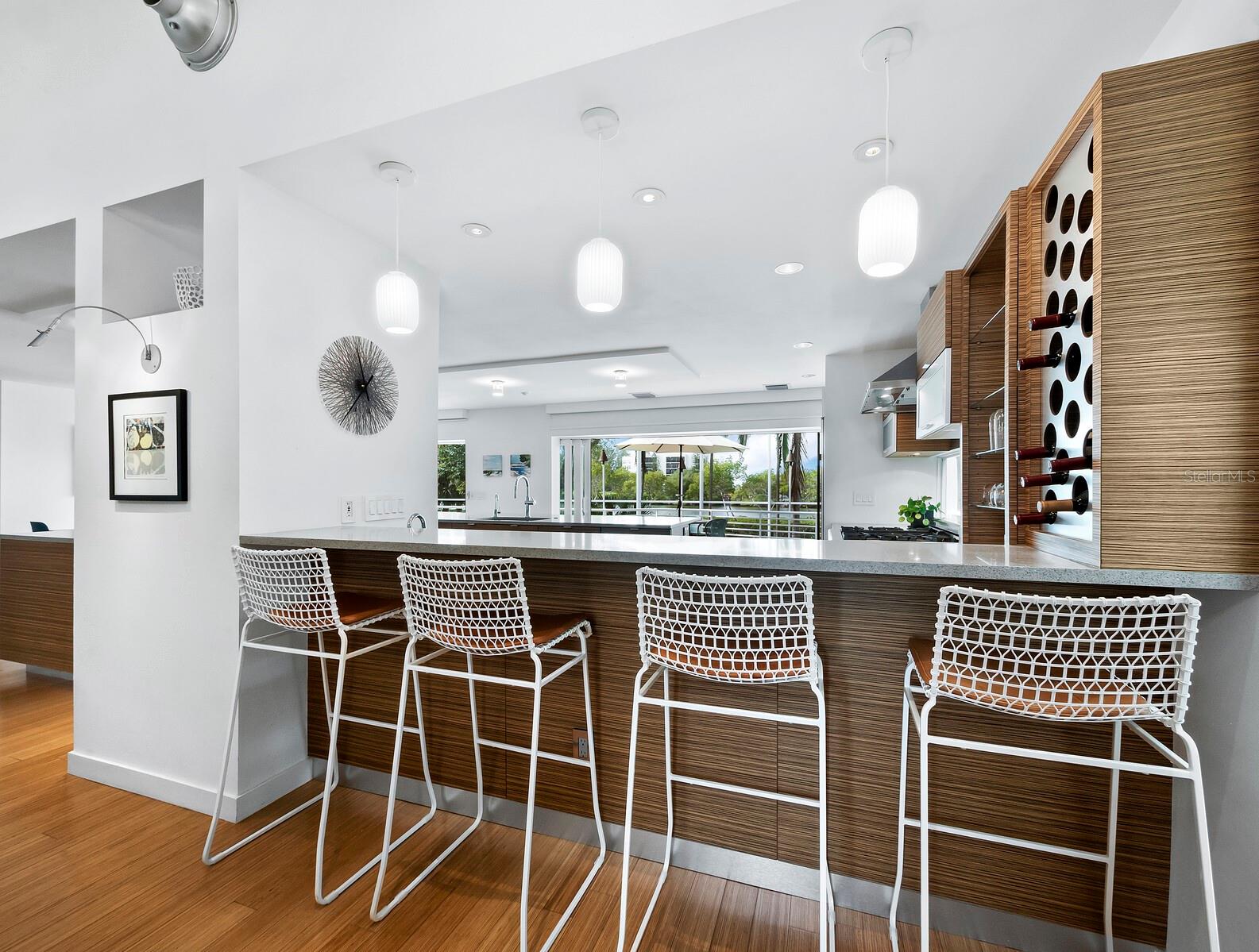 BAY ISLES - Residential