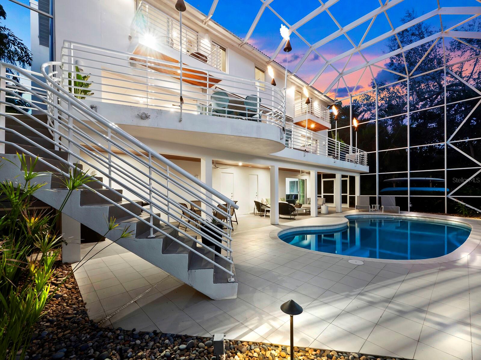 BAY ISLES - Residential