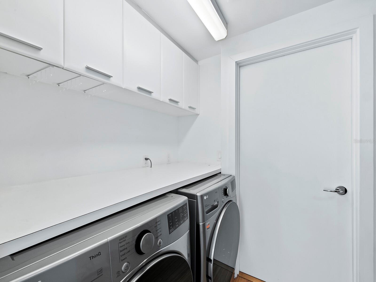 BAY ISLES - Residential