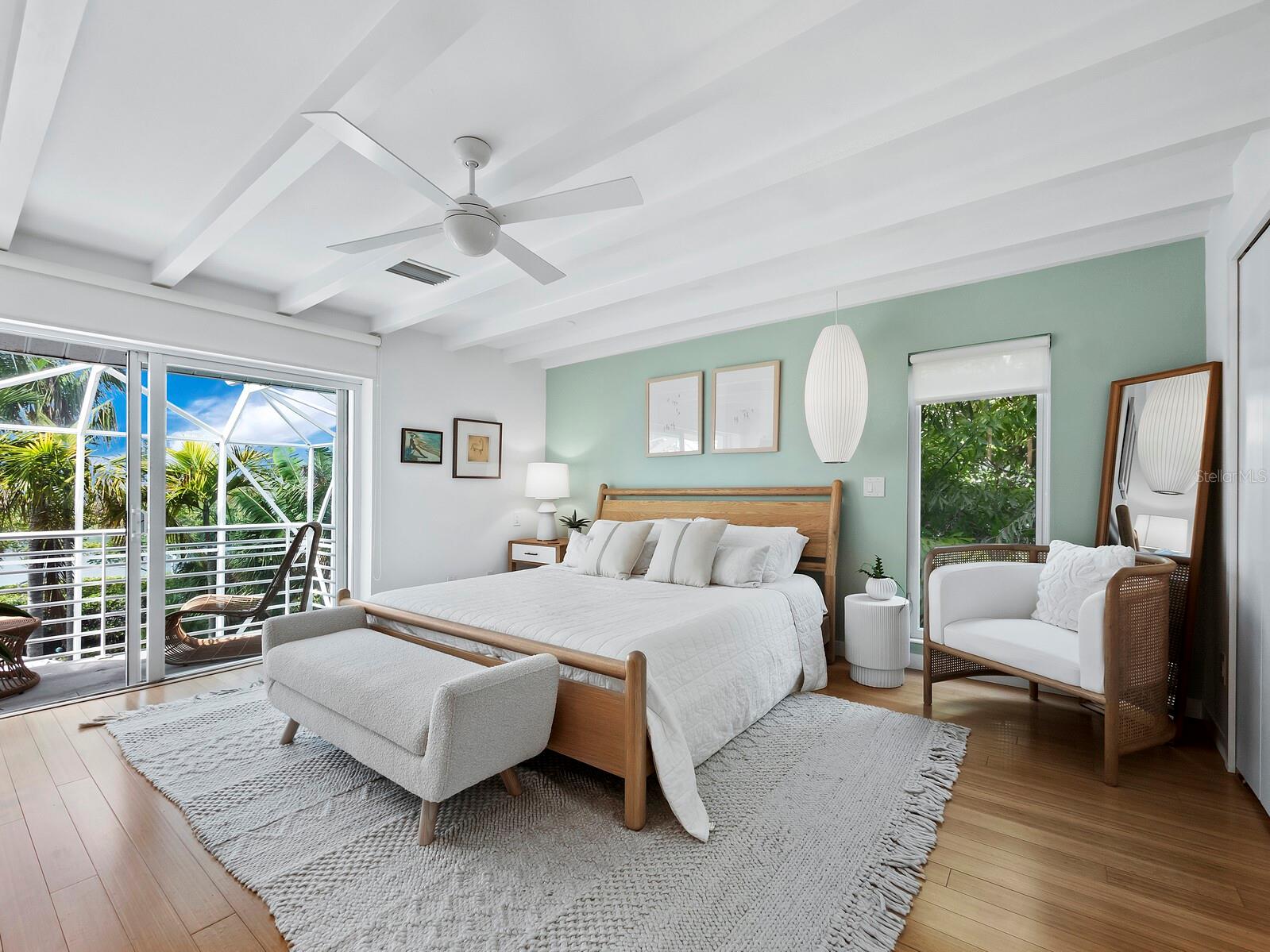 BAY ISLES - Residential