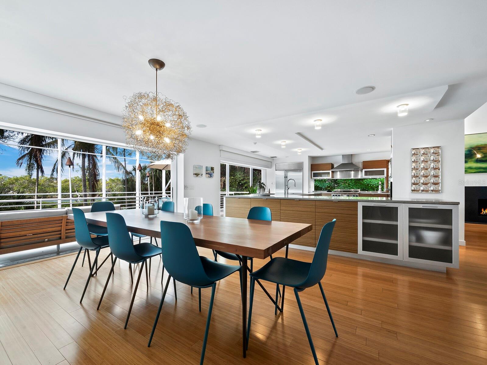 BAY ISLES - Residential