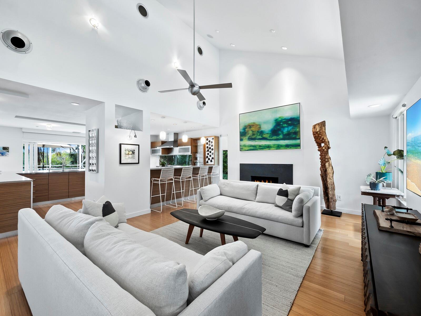 BAY ISLES - Residential