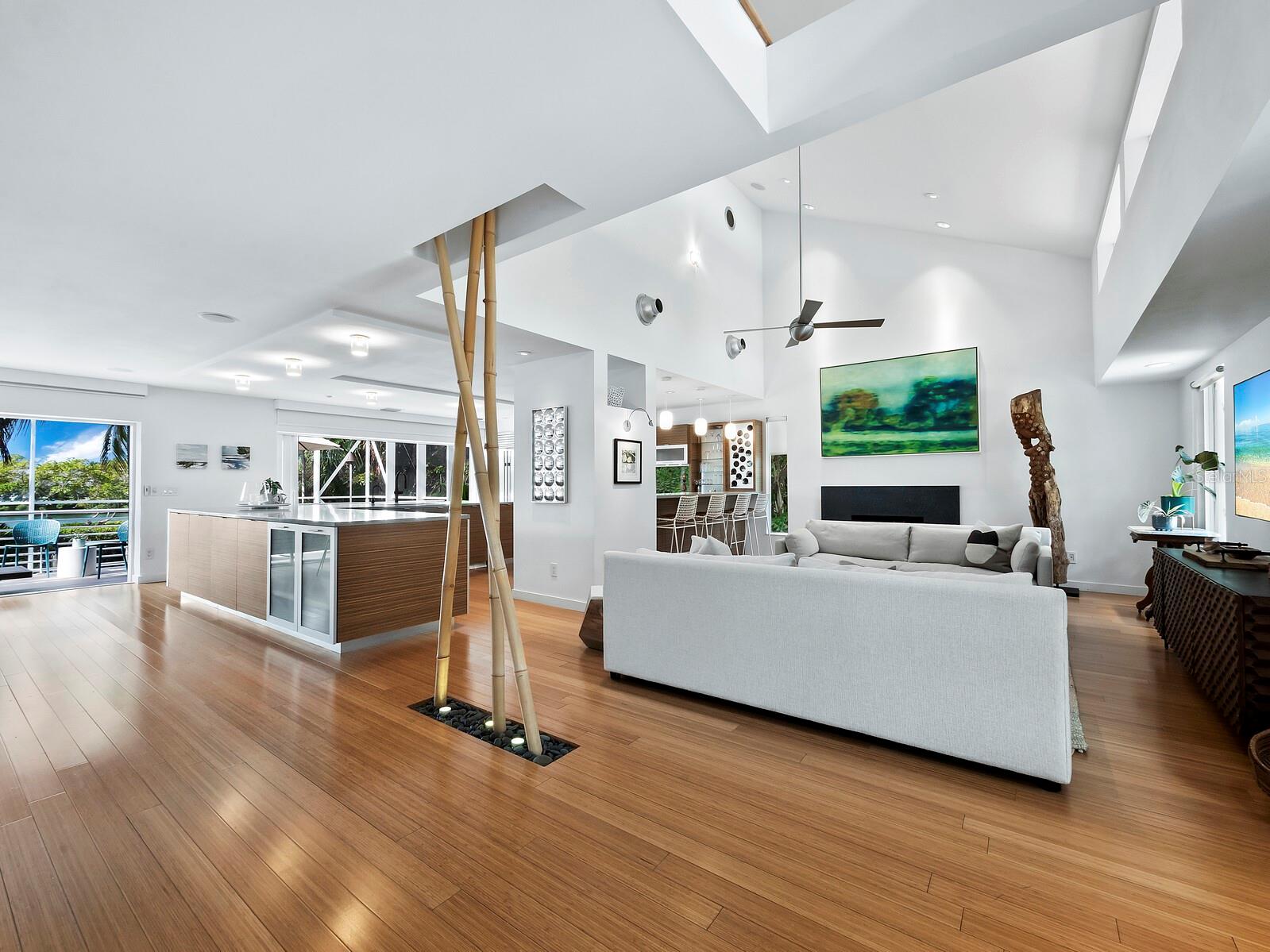 BAY ISLES - Residential