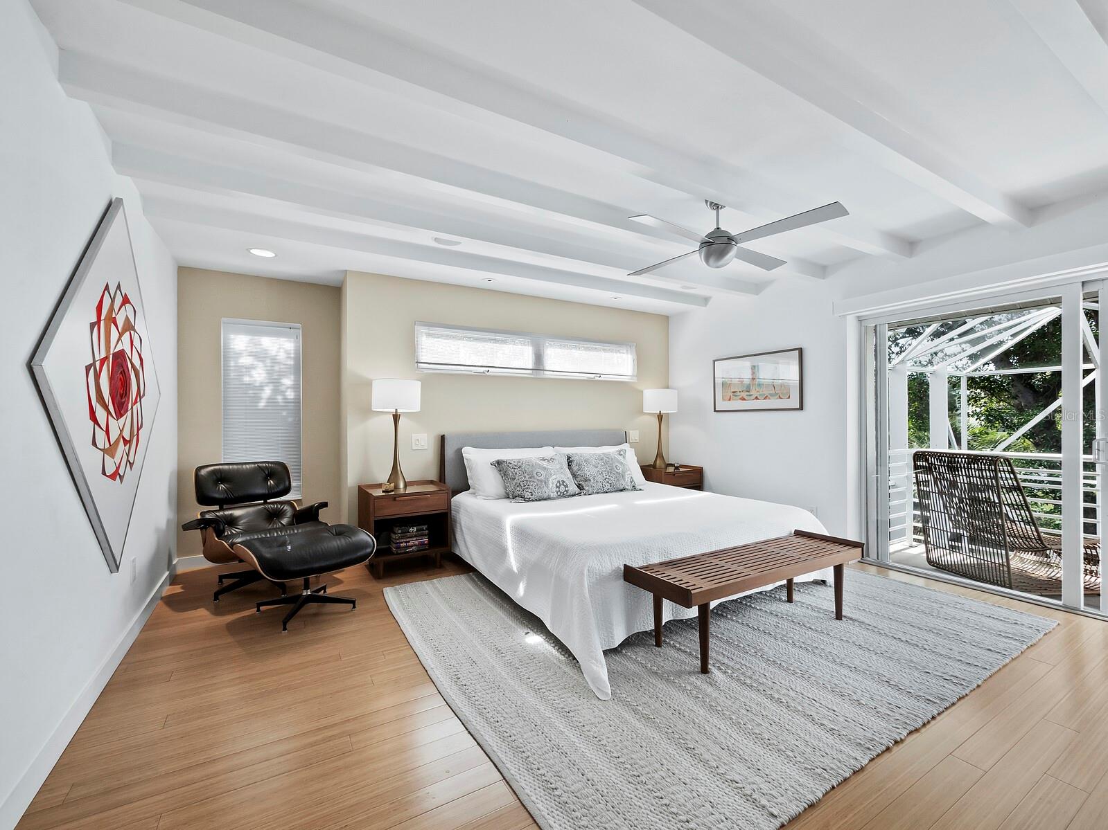 BAY ISLES - Residential