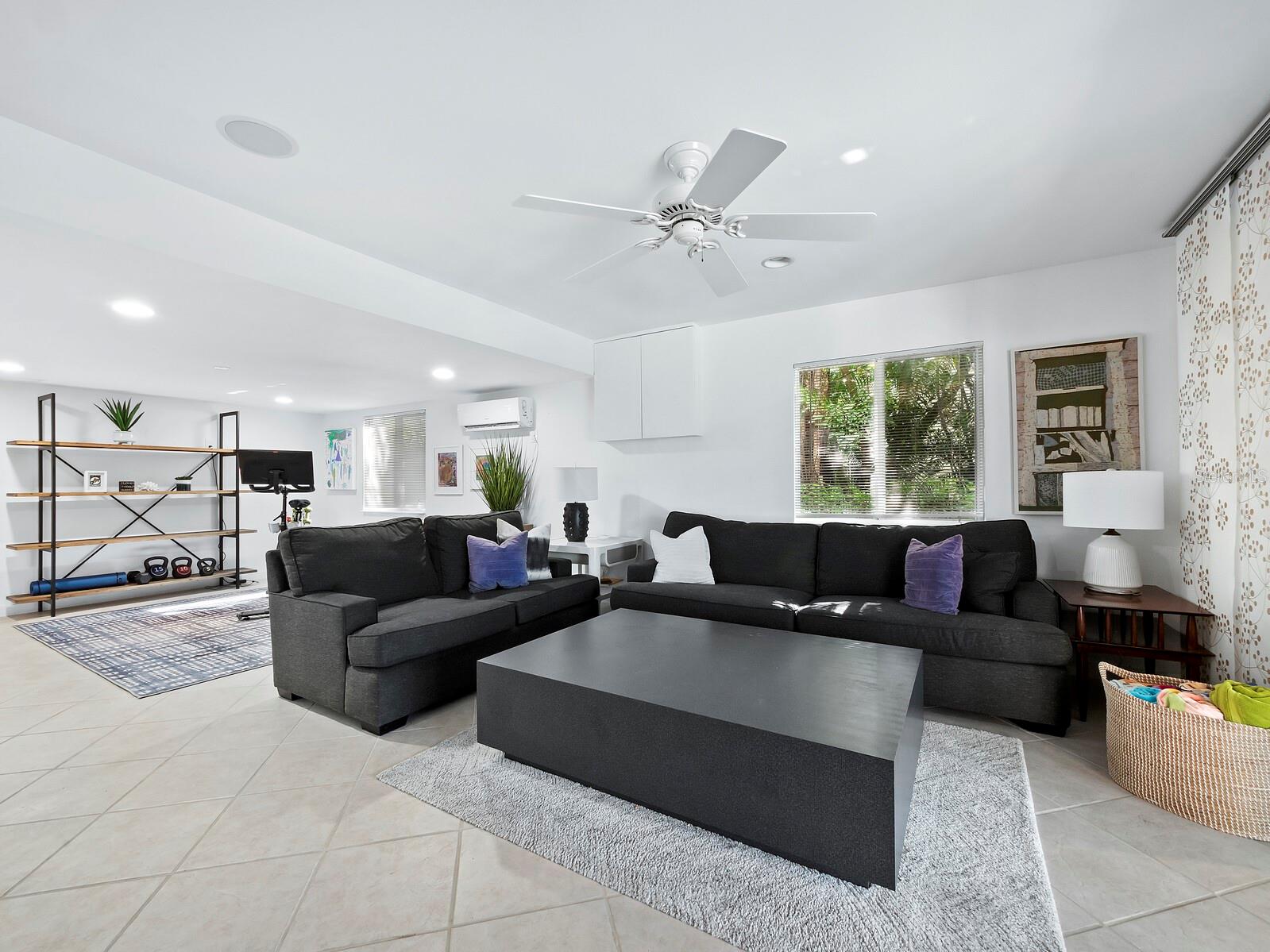 BAY ISLES - Residential