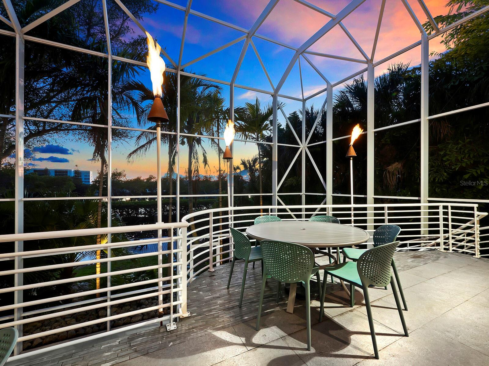 BAY ISLES - Residential