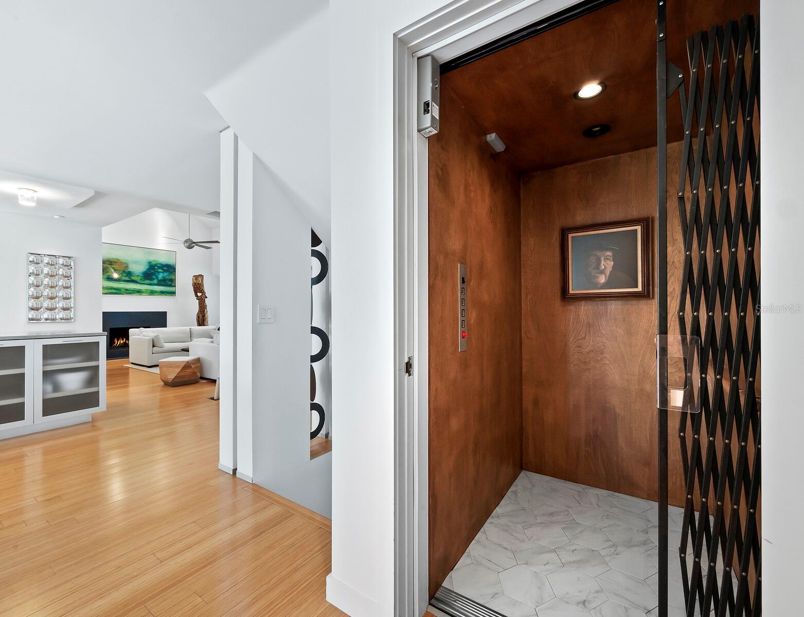 BAY ISLES - Residential