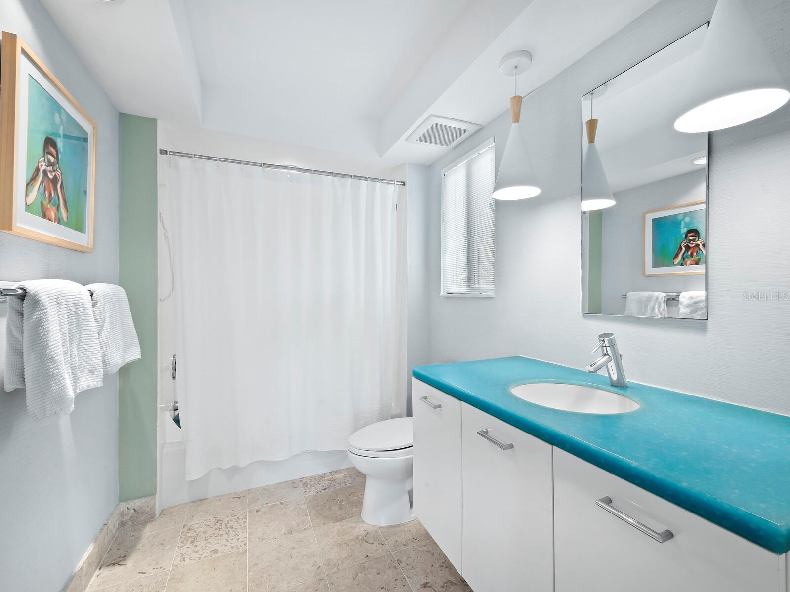 BAY ISLES - Residential