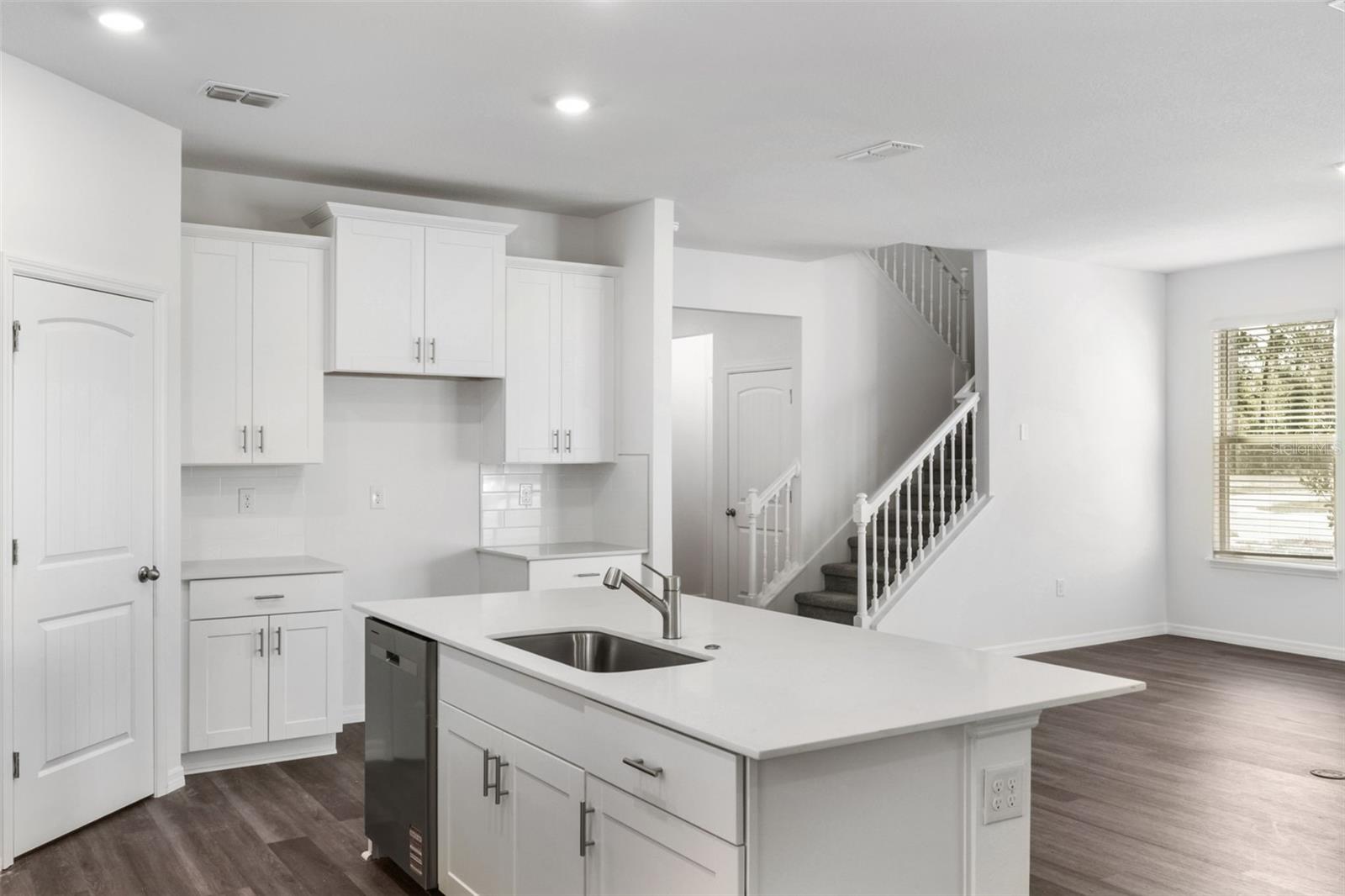 12032 SHINE VIEW LANE