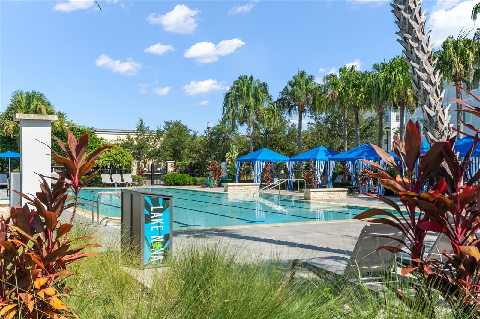 LAUREATE PARK - Residential