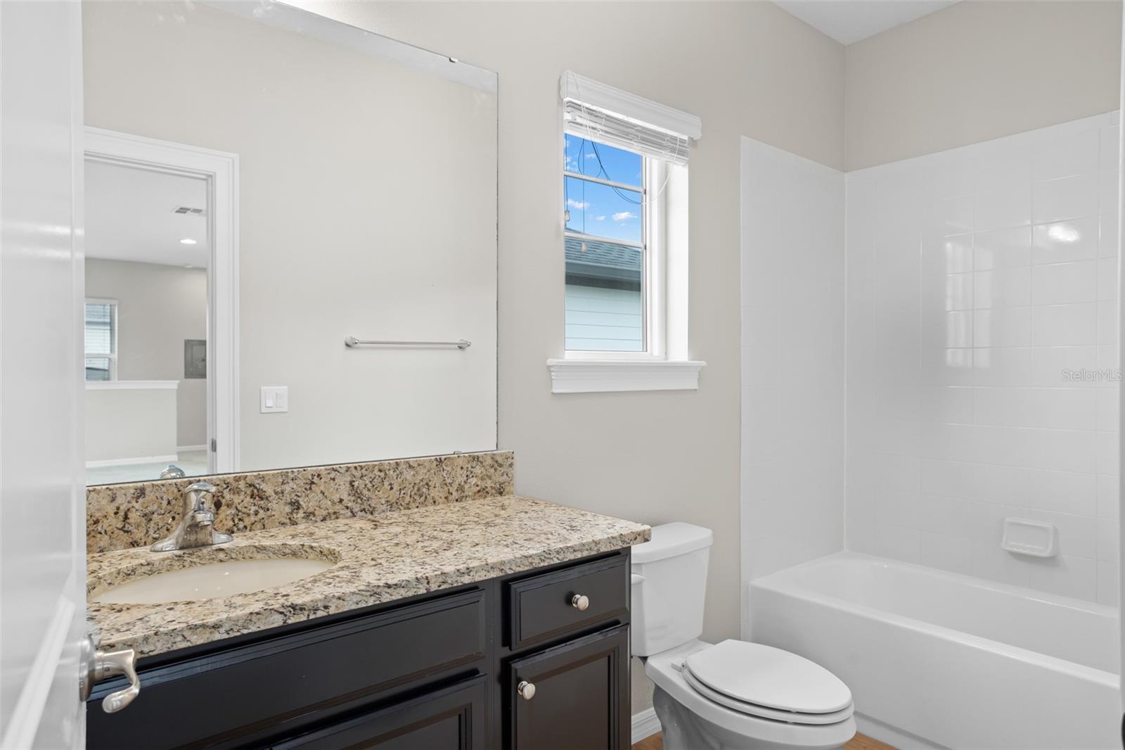 LAUREATE PARK - Residential