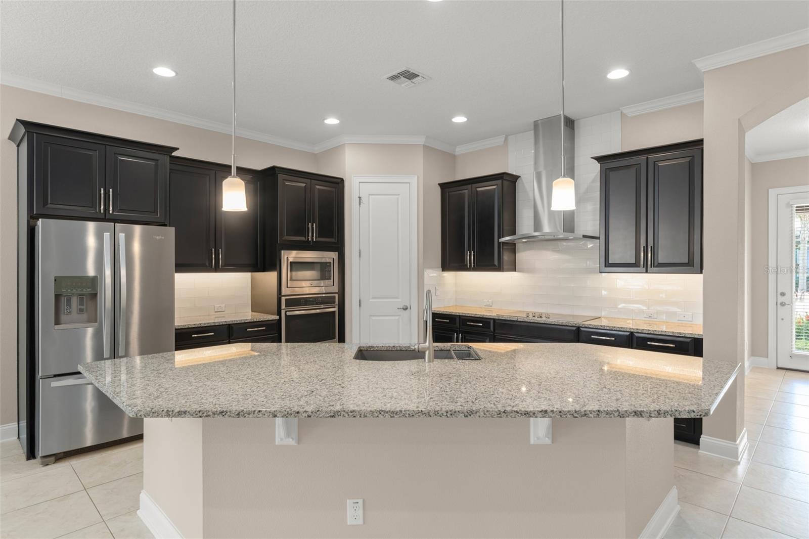 LAUREATE PARK - Residential