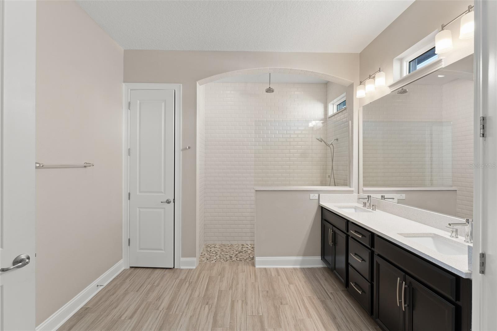 LAUREATE PARK - Residential