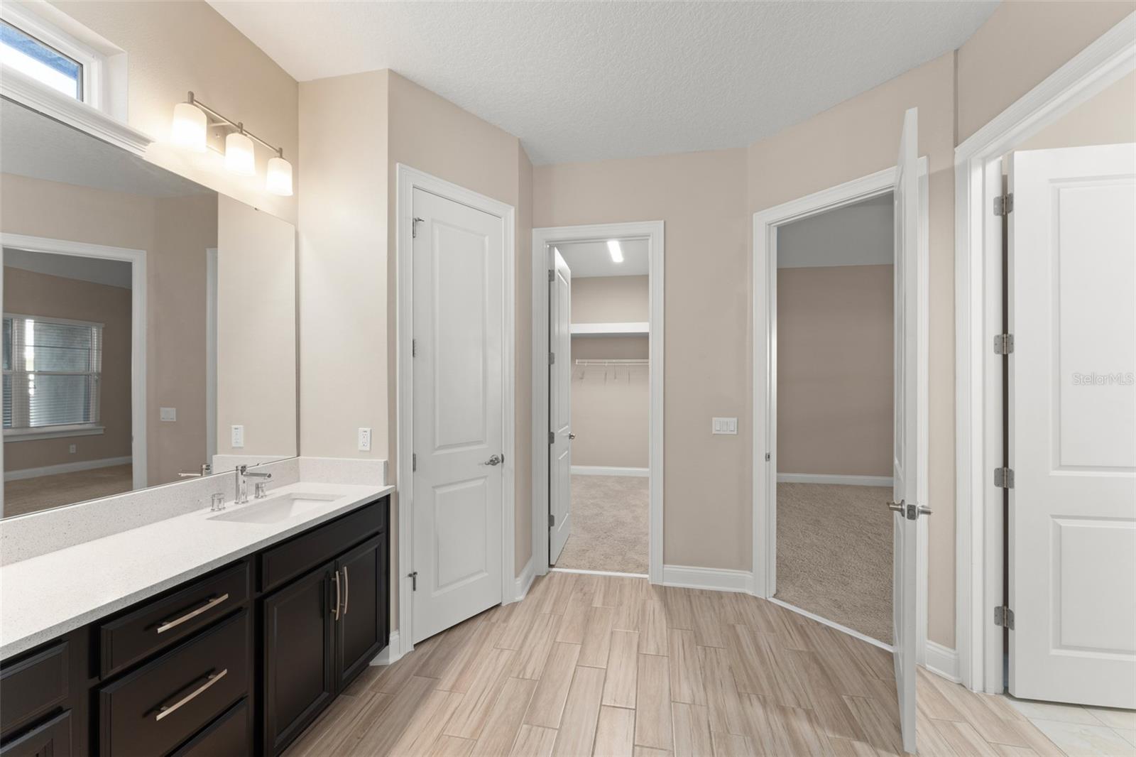 LAUREATE PARK - Residential