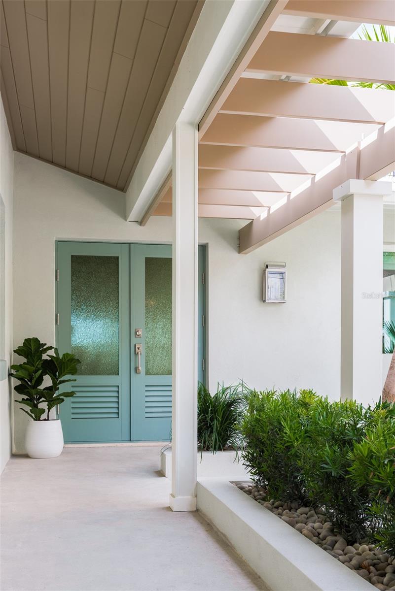 COLONIAL CORP REP - Residential