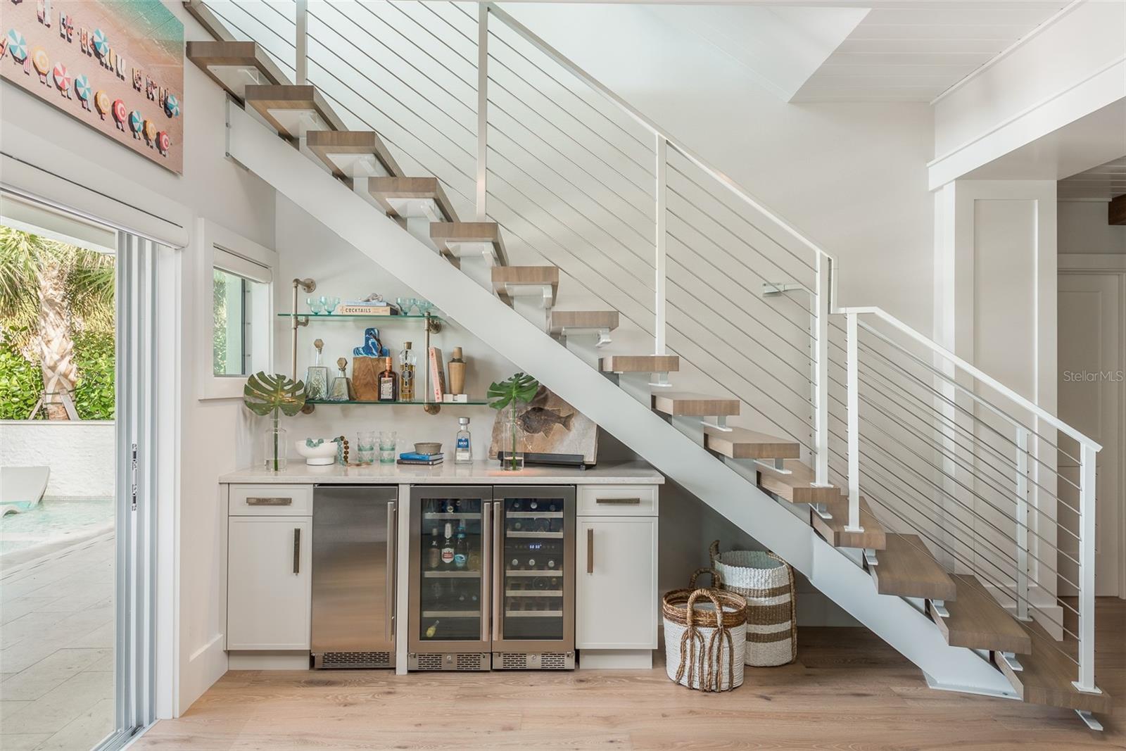 COLONIAL CORP REP - Residential