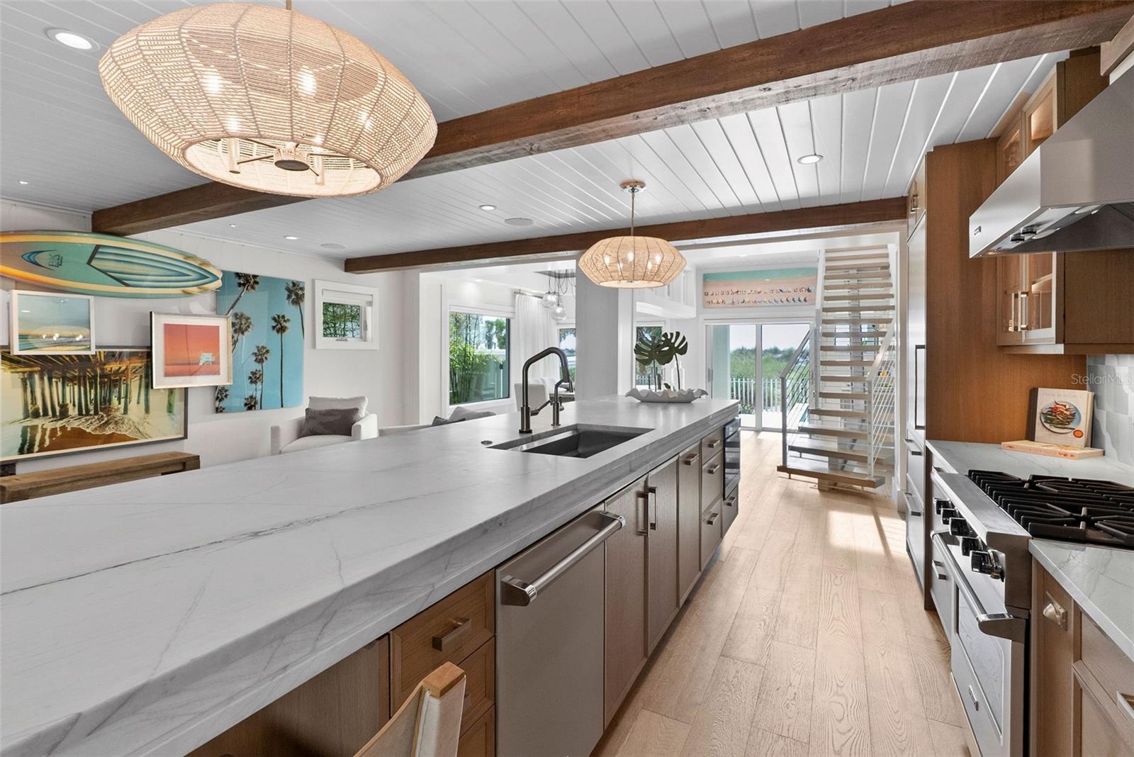 COLONIAL CORP REP - Residential