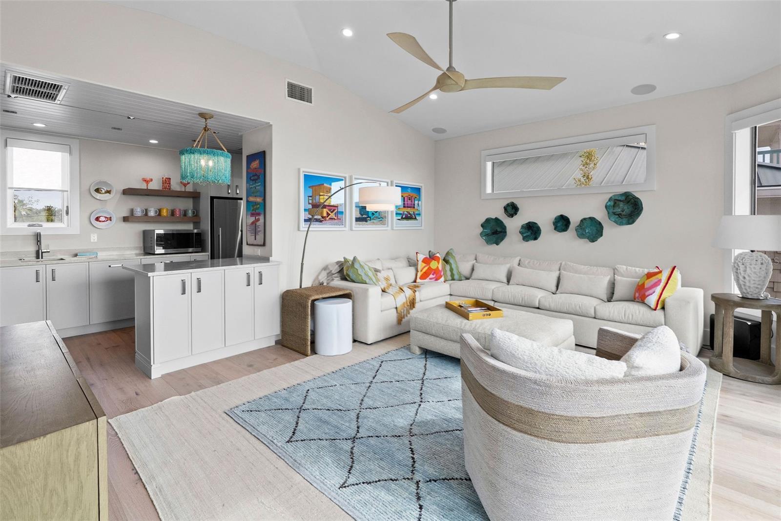 COLONIAL CORP REP - Residential