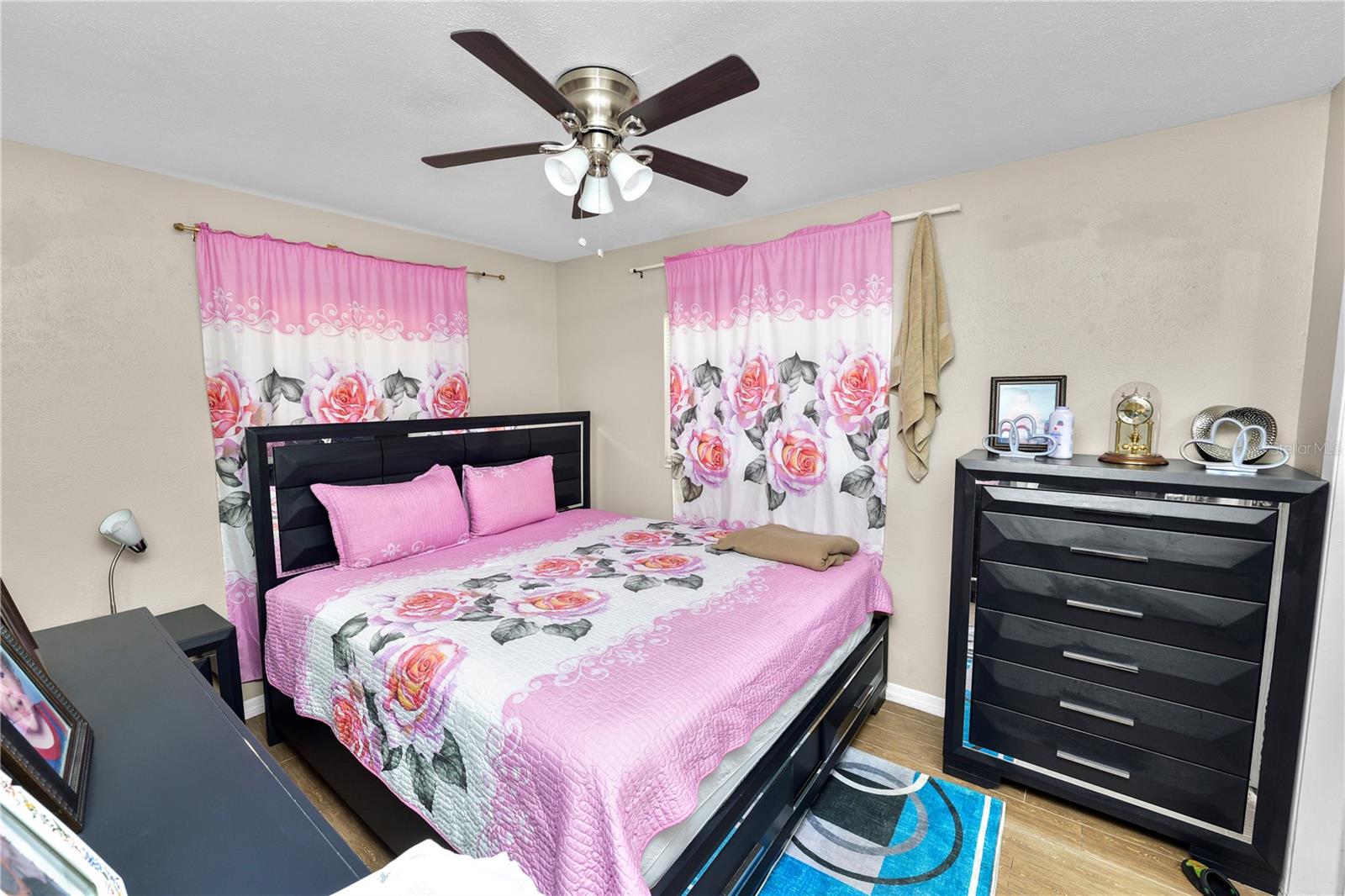 EULA VISTA SUB - Residential