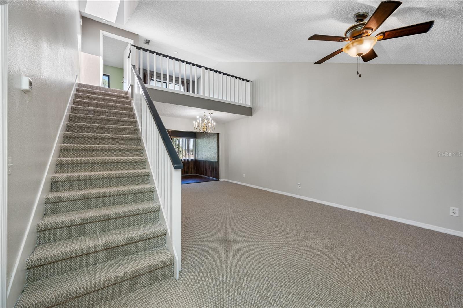 CAMBRIDGE ON GREEN - Residential