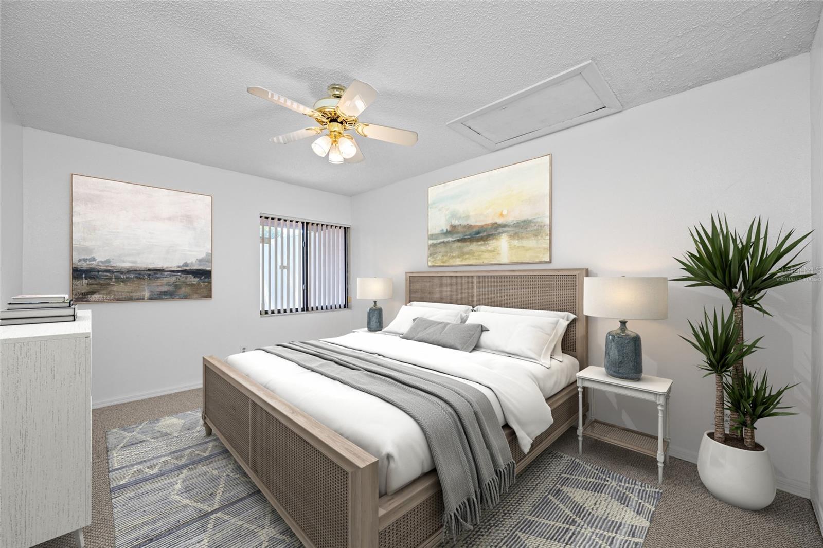 CAMBRIDGE ON GREEN - Residential