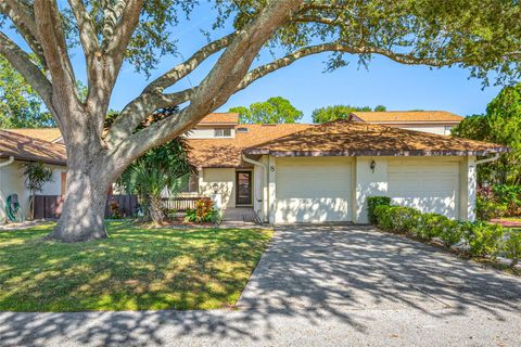 Photo of 940 Fenton Lane #8, Lakeland, FL 33809 (MLS # TB8442824)