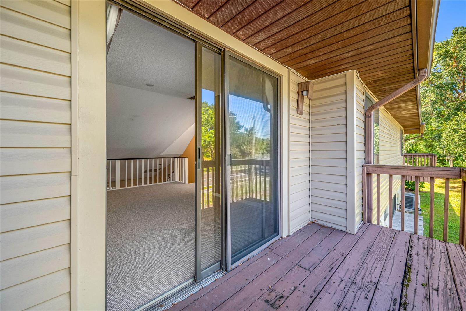 CAMBRIDGE ON GREEN - Residential