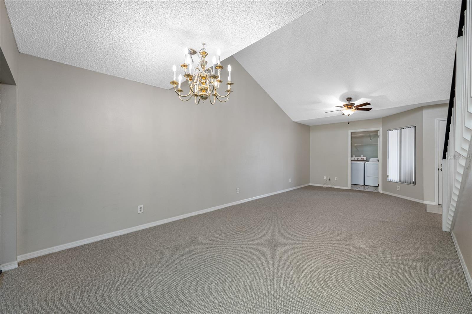 CAMBRIDGE ON GREEN - Residential