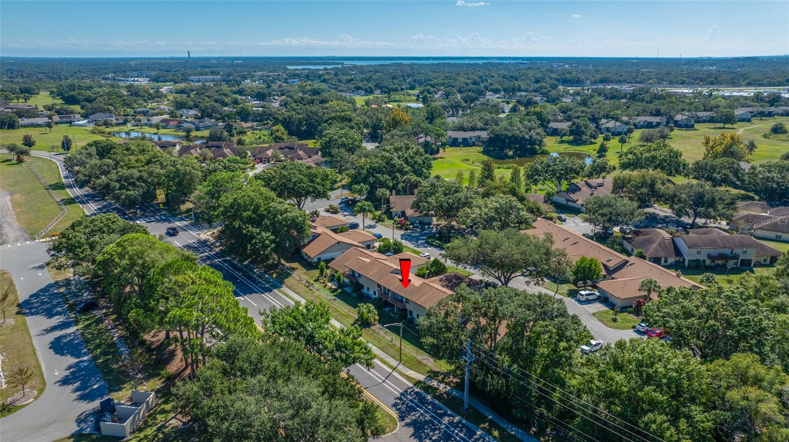 CAMBRIDGE ON GREEN - Residential