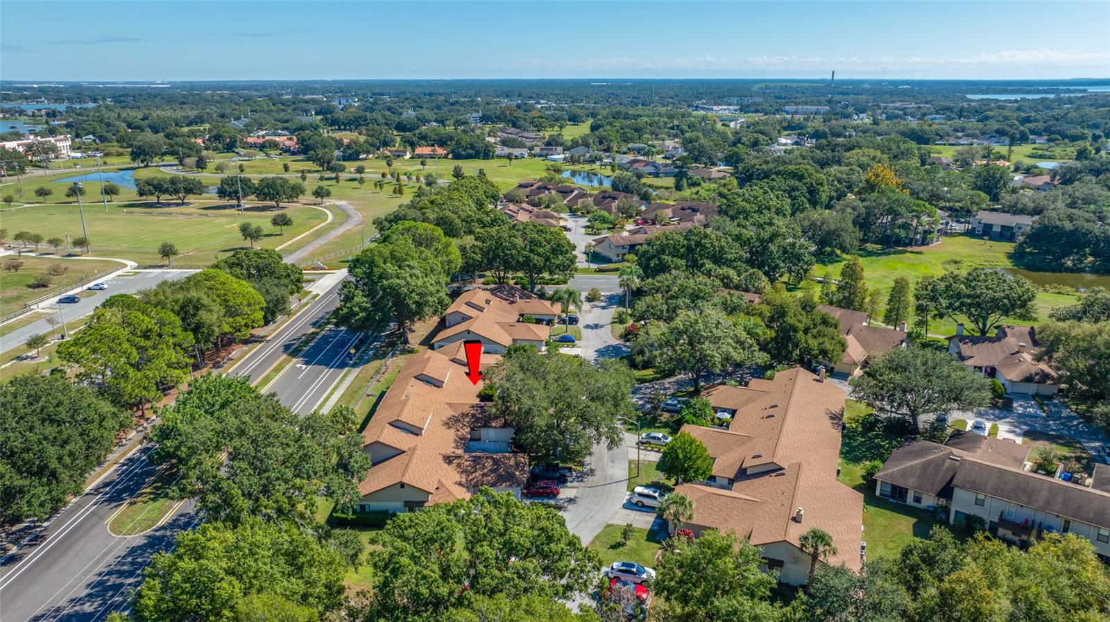 CAMBRIDGE ON GREEN - Residential