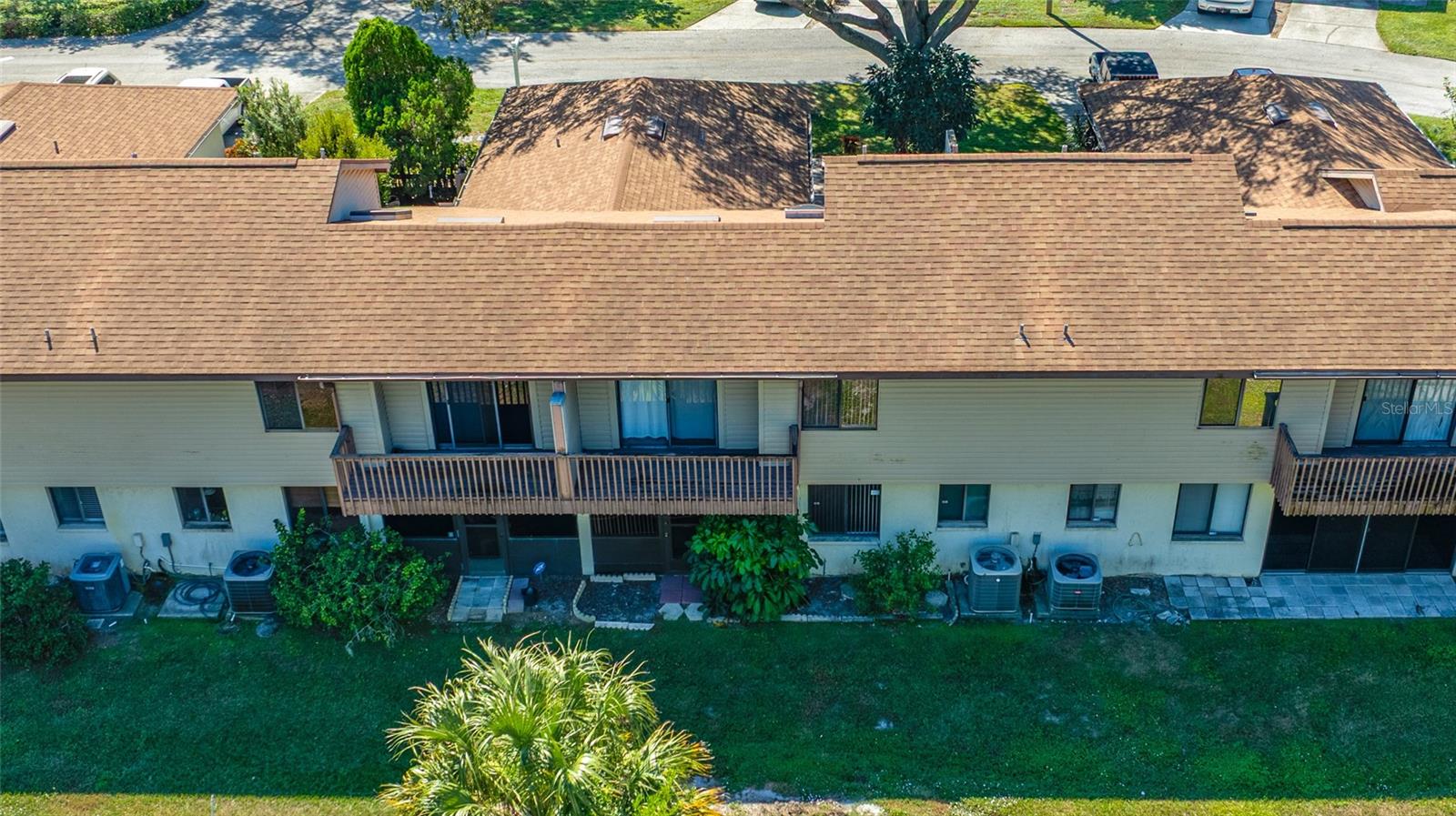 CAMBRIDGE ON GREEN - Residential