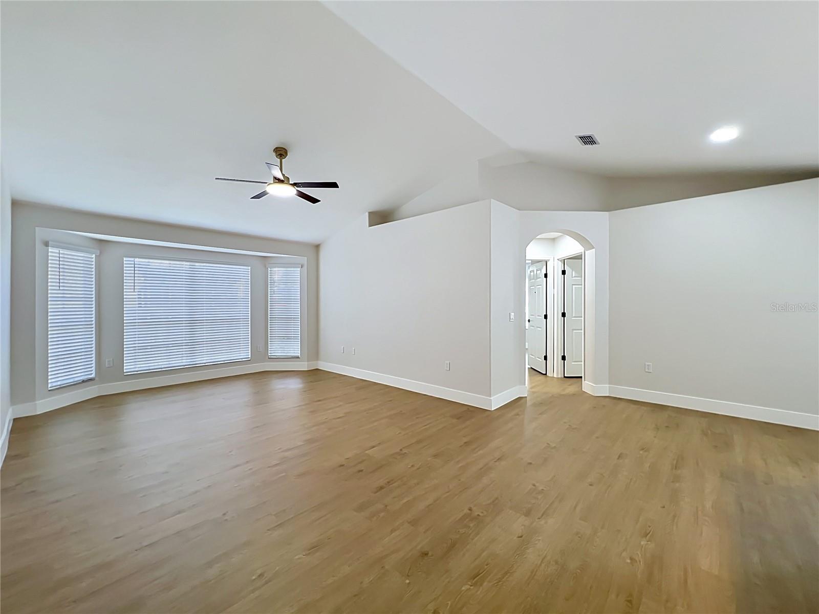 HILLS OF LAKE MARY PH 4 - Residential