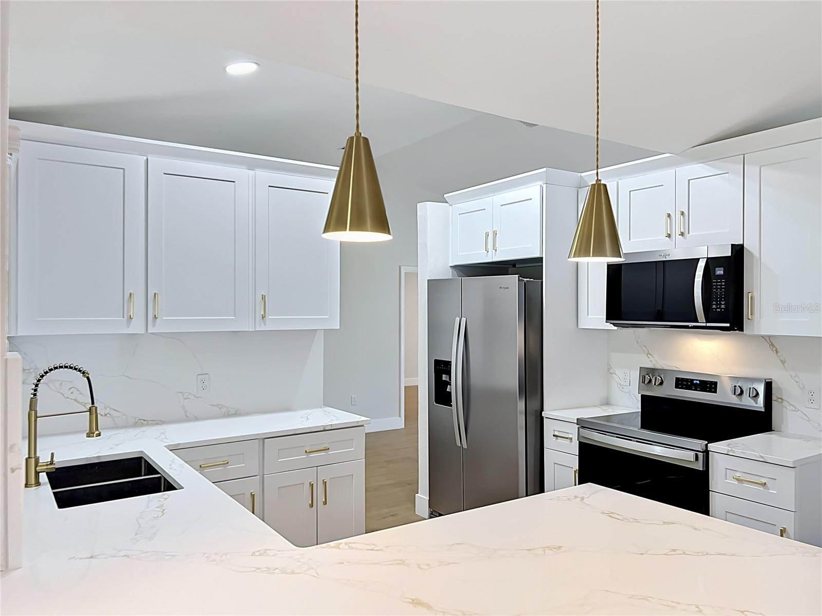 HILLS OF LAKE MARY PH 4 - Residential