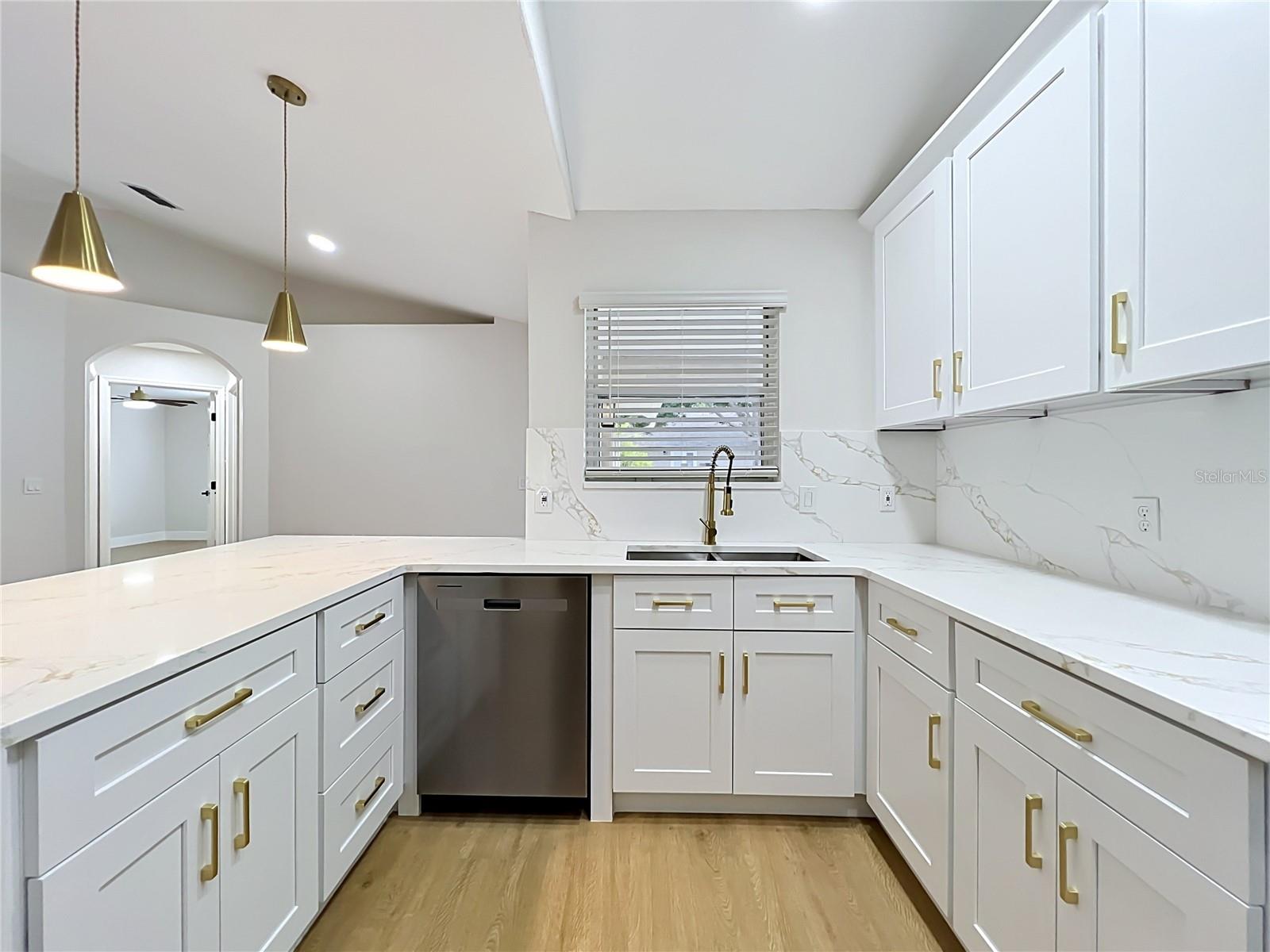 HILLS OF LAKE MARY PH 4 - Residential