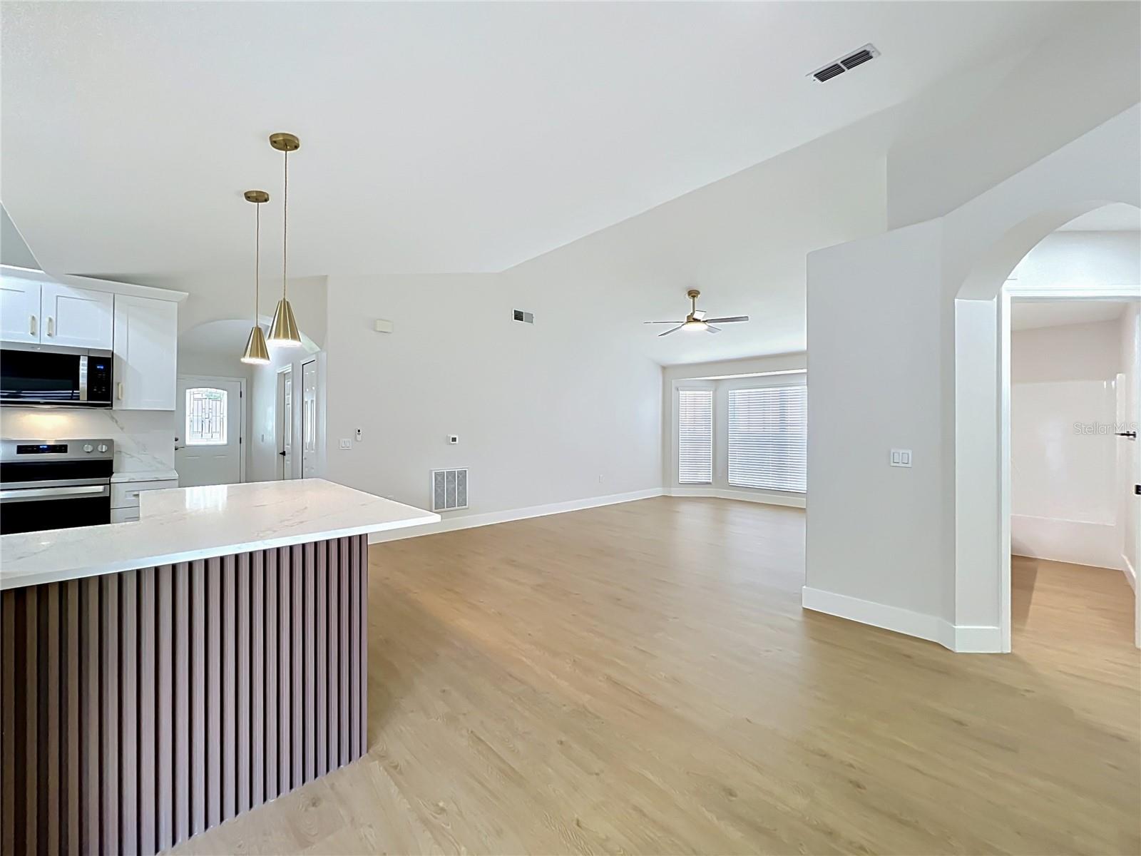 HILLS OF LAKE MARY PH 4 - Residential