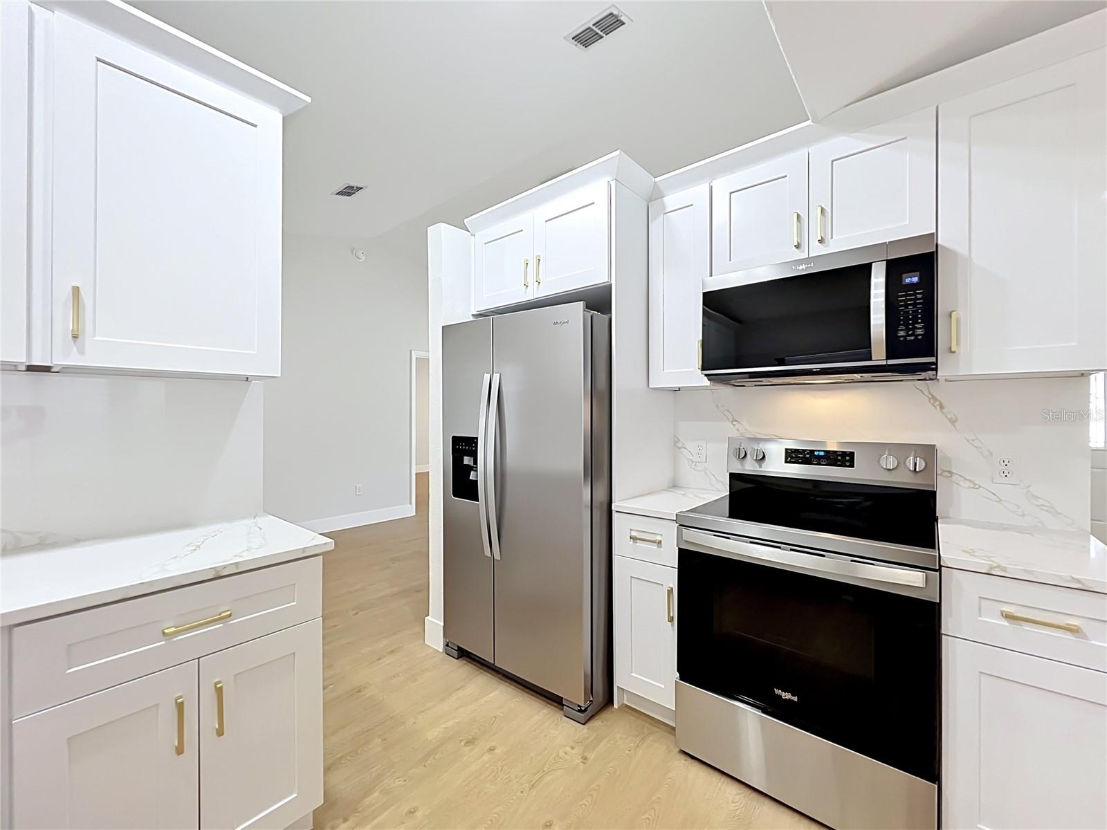 HILLS OF LAKE MARY PH 4 - Residential