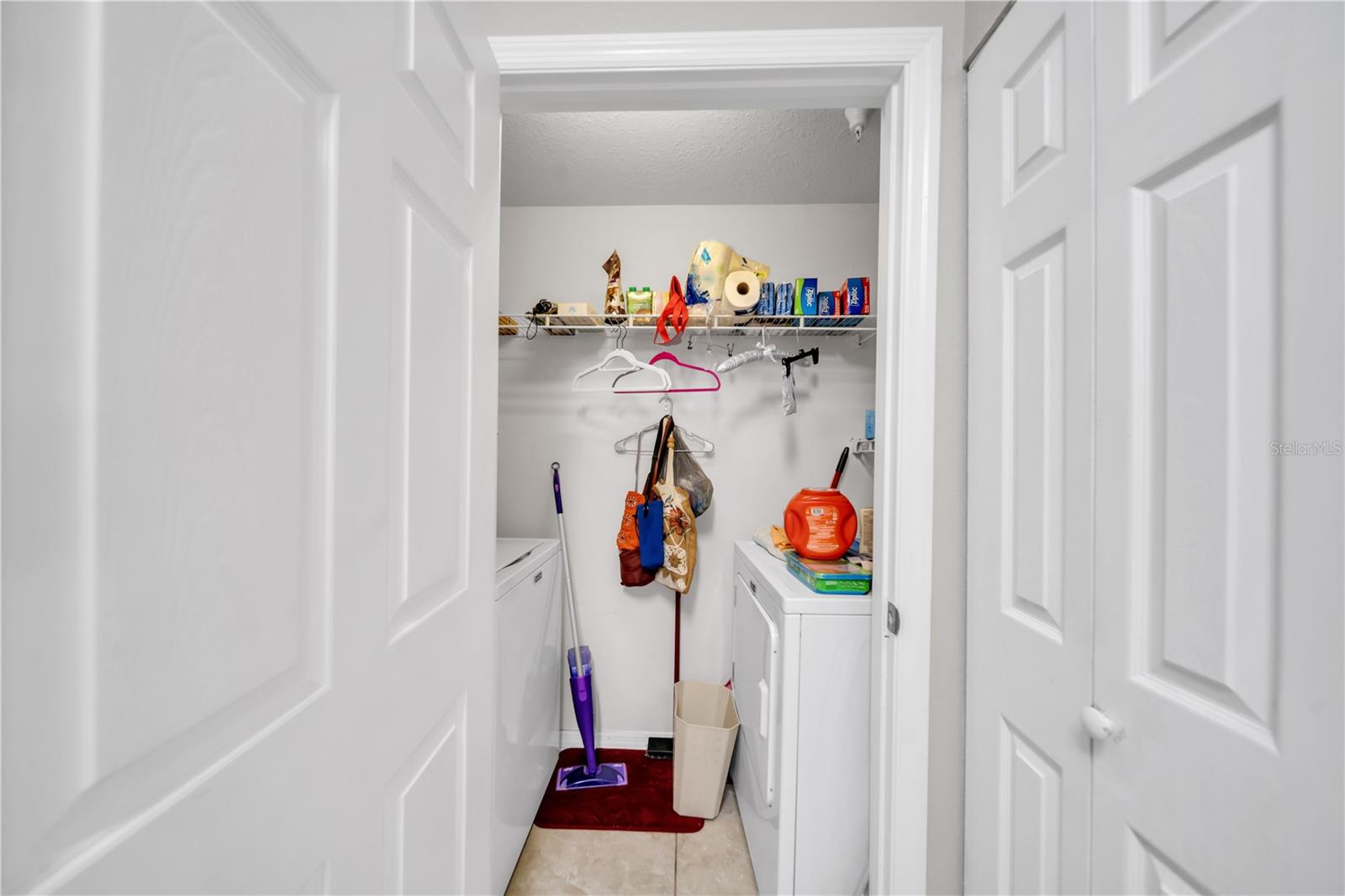 ROYAL GREENS/GATEWAY CONDO - Residential