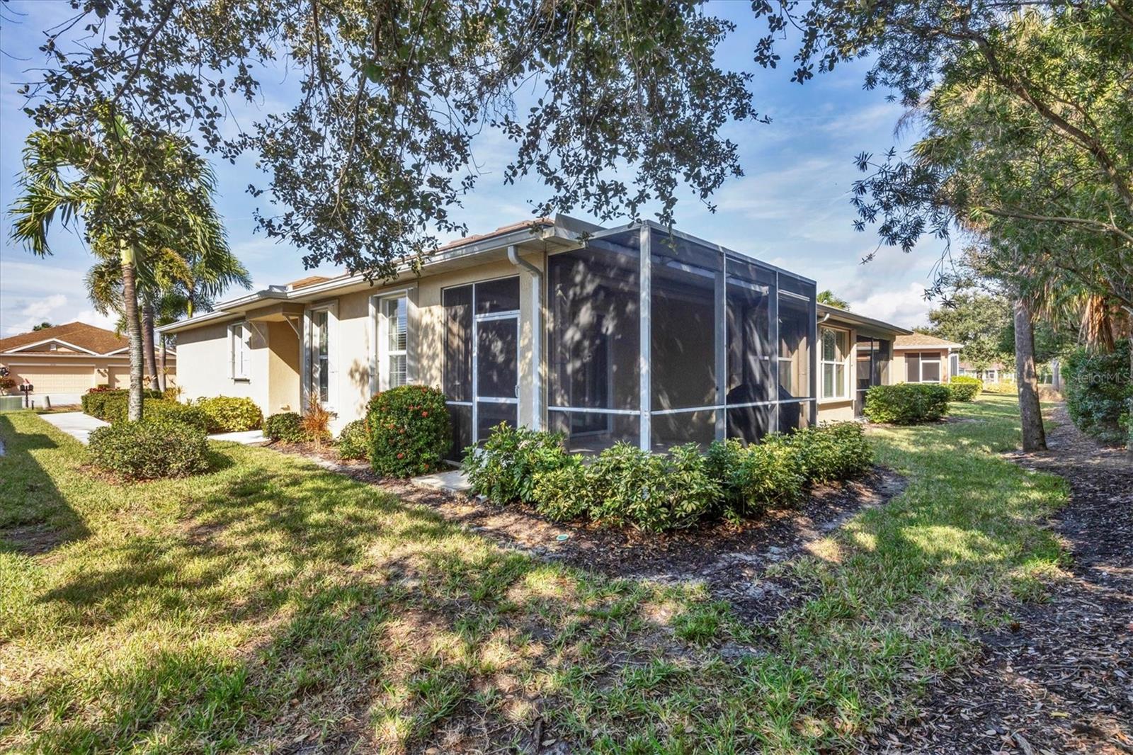 VERONA RESERVE - Residential