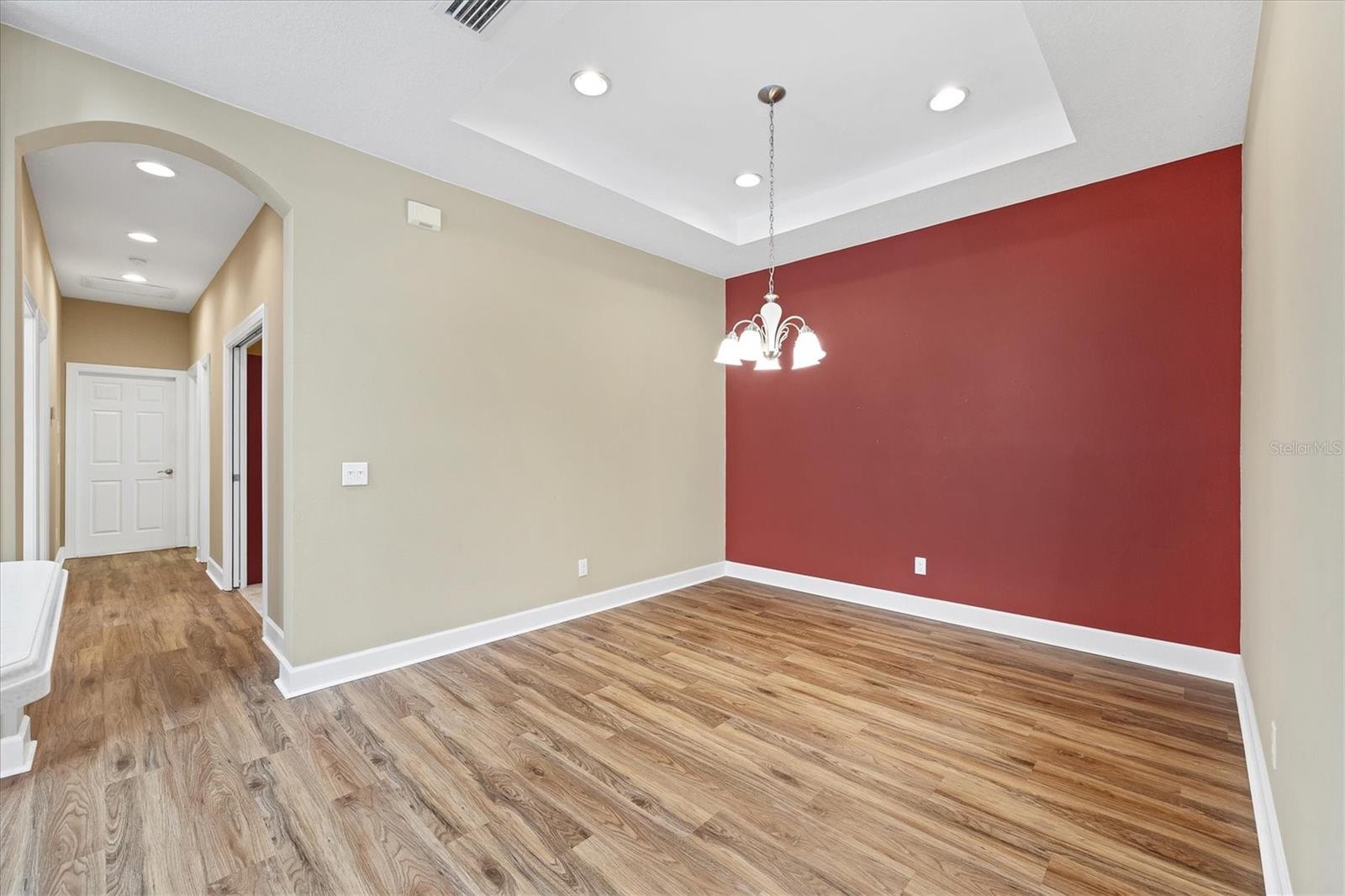 VERONA RESERVE - Residential