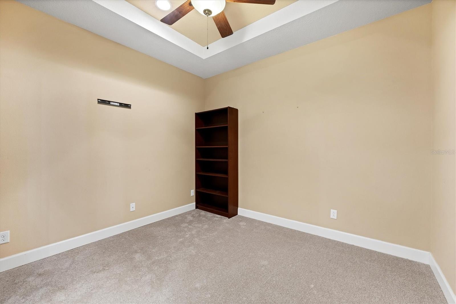 VERONA RESERVE - Residential