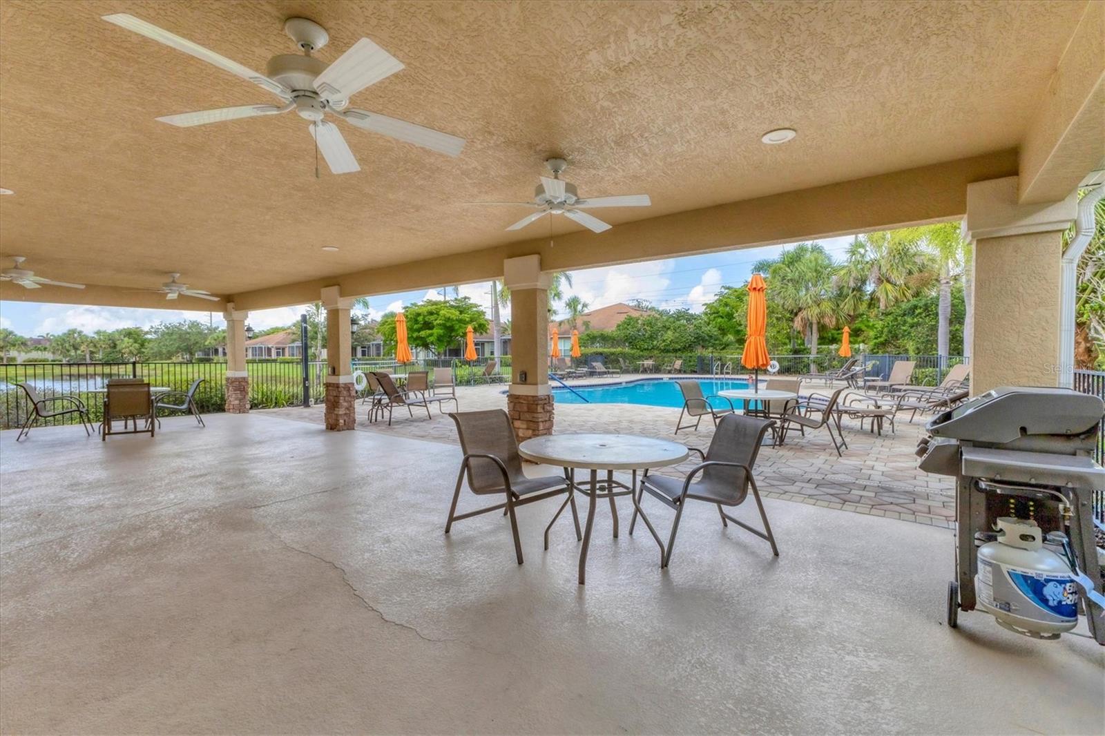 VERONA RESERVE - Residential