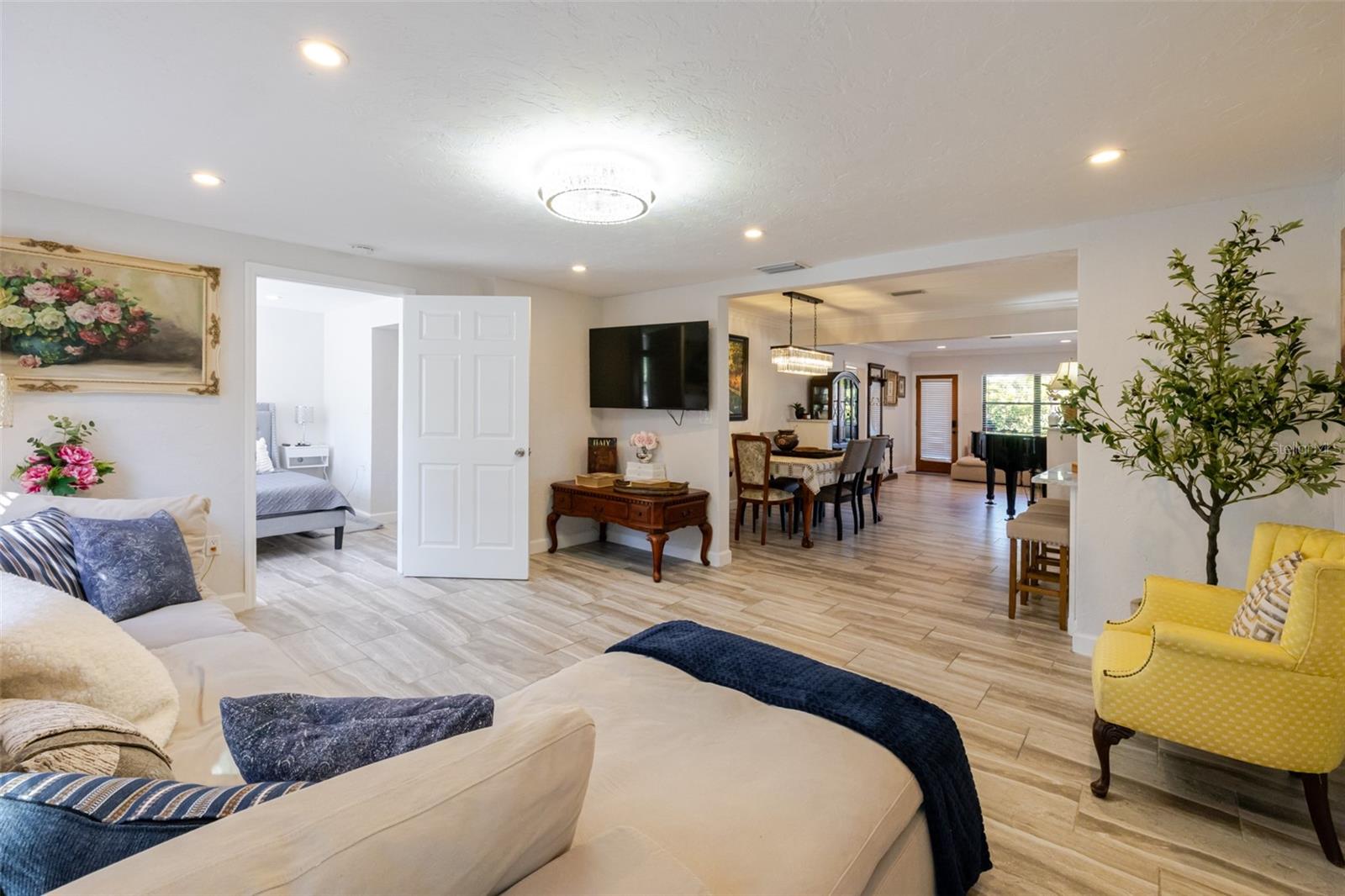 SAPPHIRE HEIGHTS - Residential Income