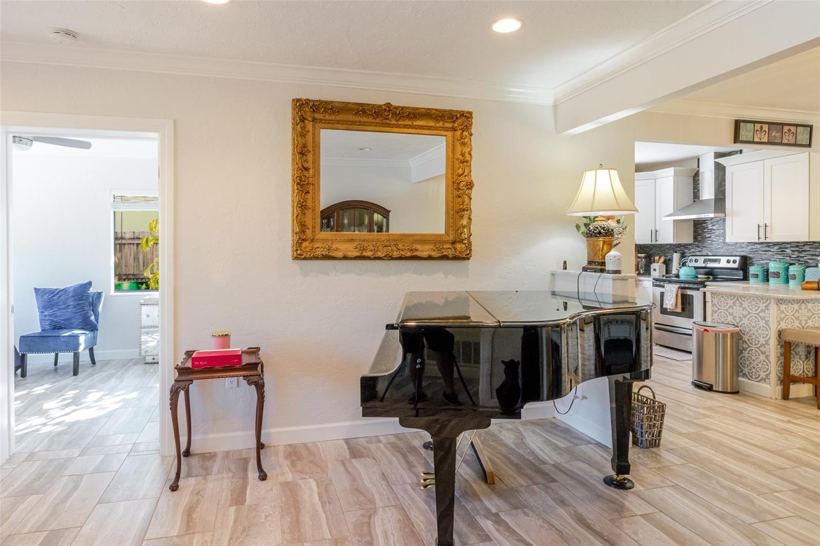 SAPPHIRE HEIGHTS - Residential Income