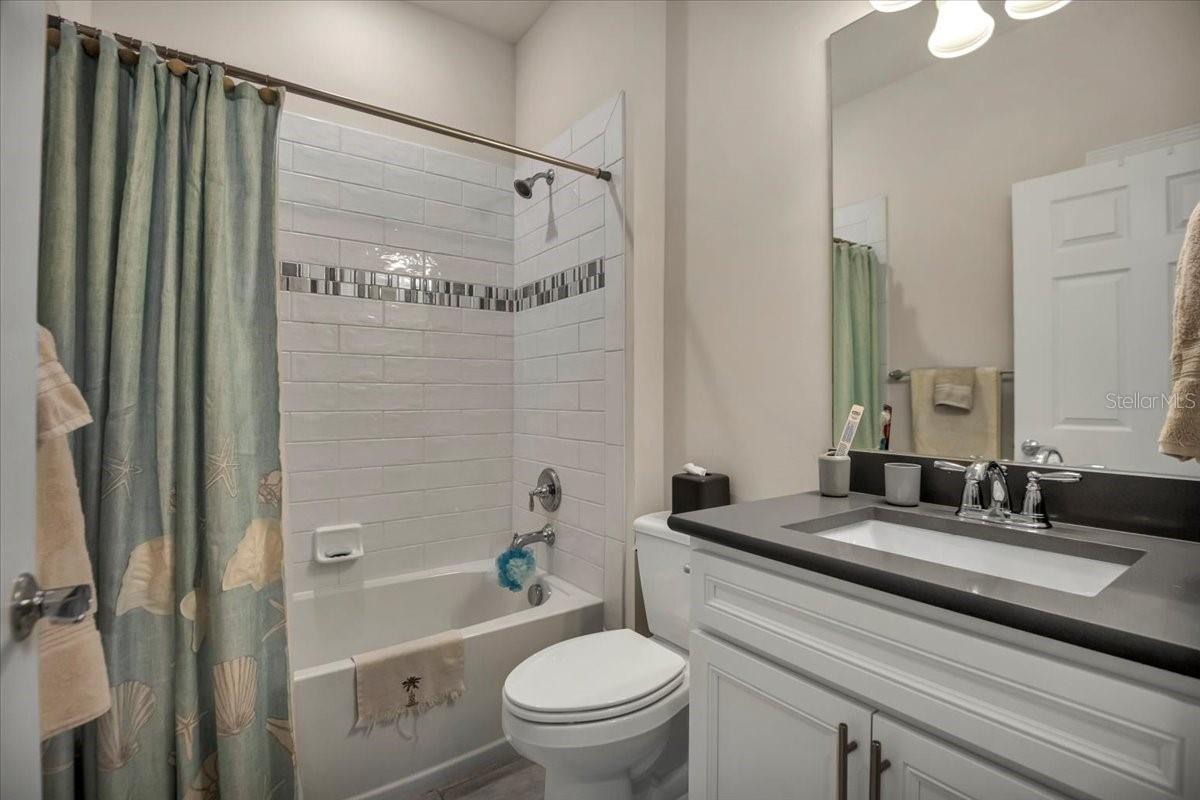 ISLANDWALK/THE WEST VLGS PH 5 - Residential