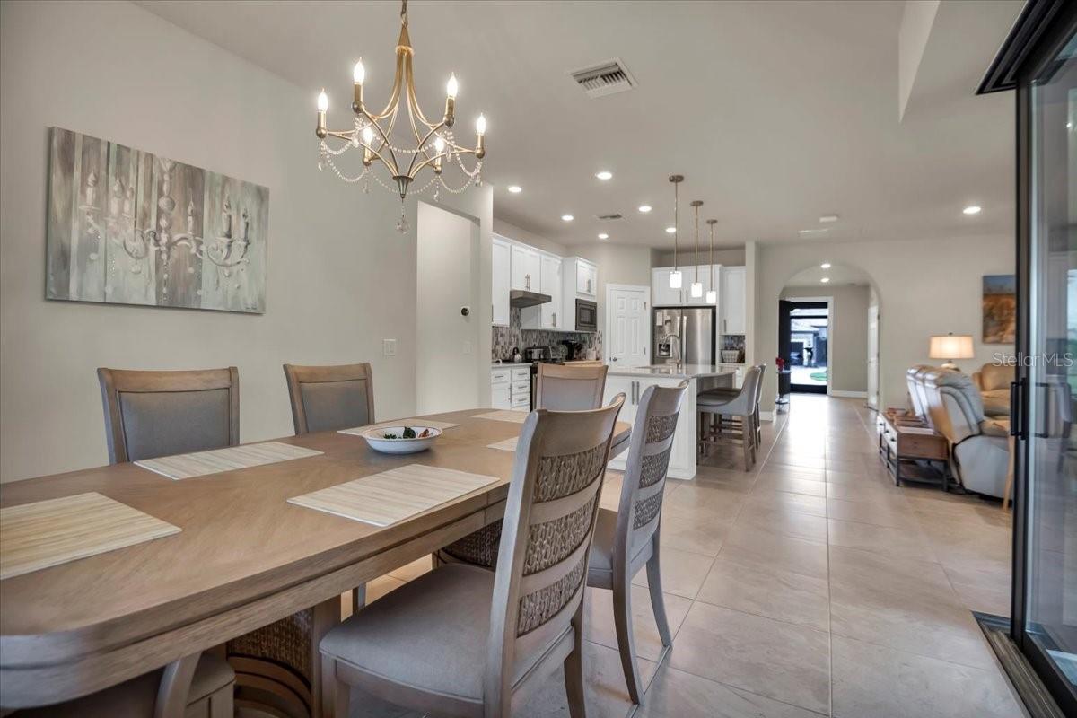 ISLANDWALK/THE WEST VLGS PH 5 - Residential